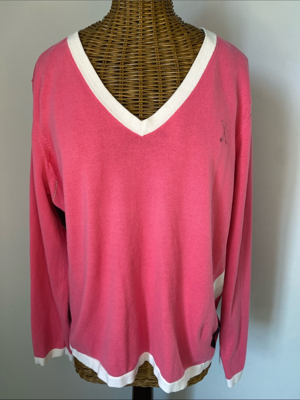 Izod Golf Pink V-Neck Preppy Sweater with White Trim